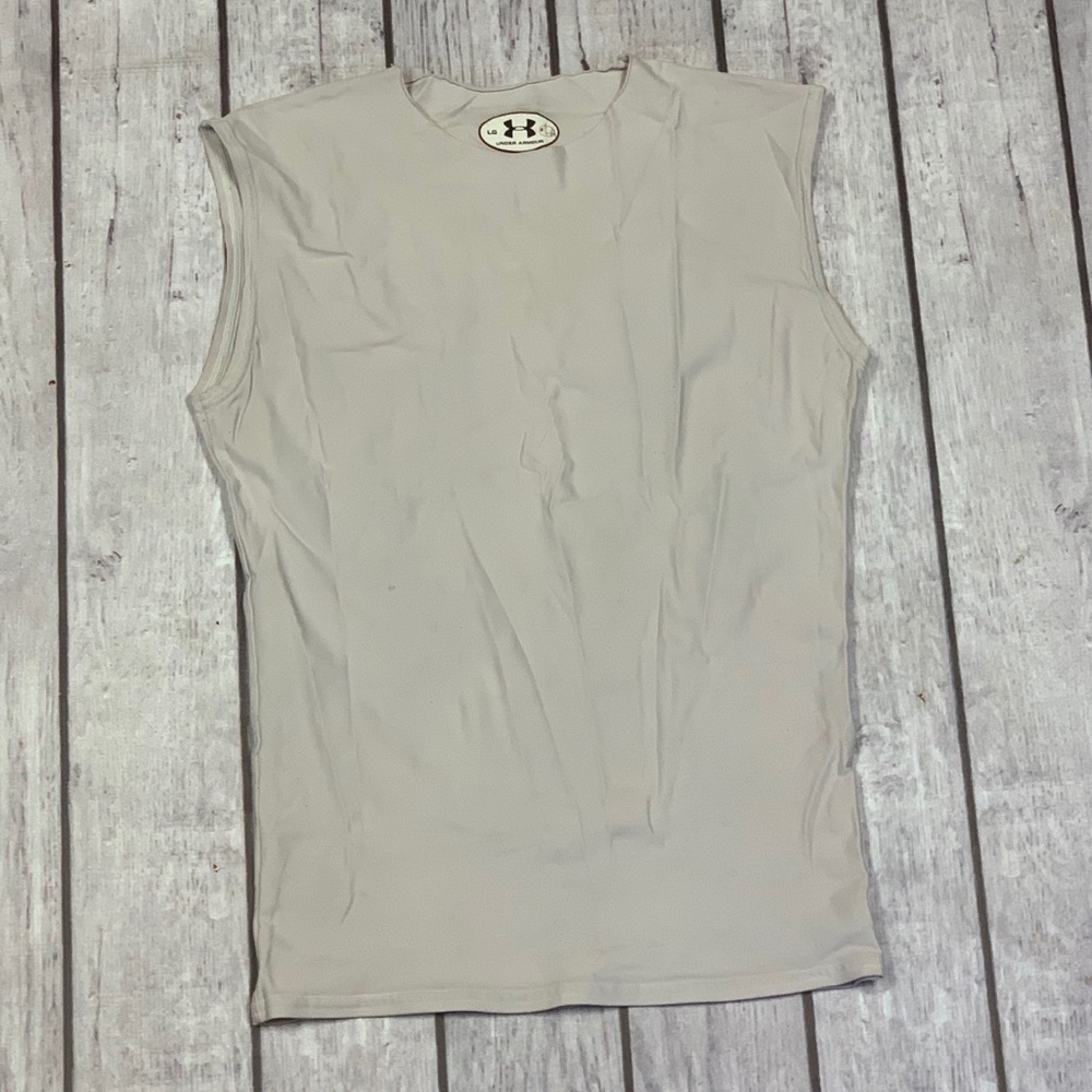 Underarmour tank undershirt